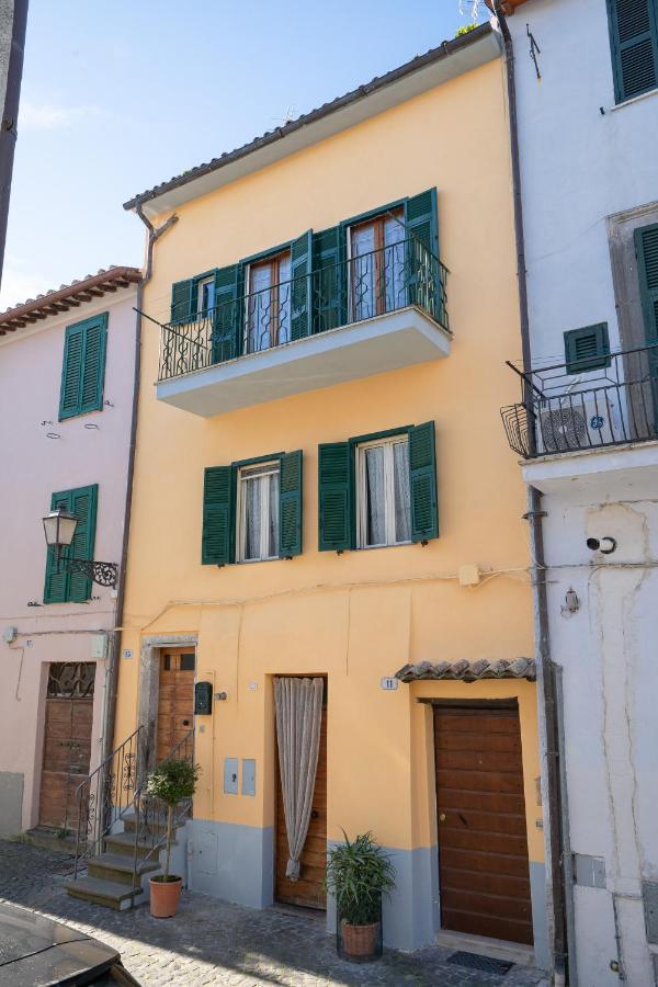 Casa Lago E Camino Capodimonte Exterior foto